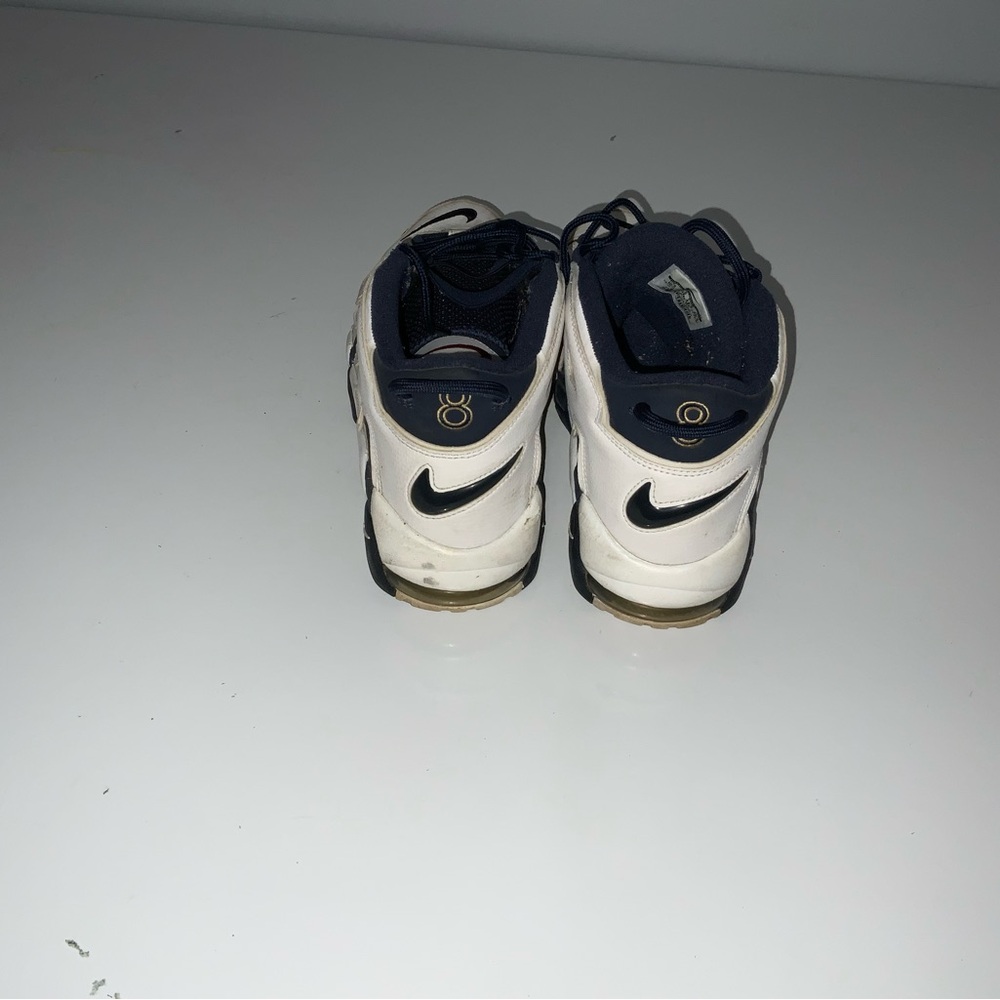 Nike Men's Black and White Air Athletic Shoes - Picture 3 of 5